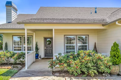 1071 Highlands Dr, Eagle Point, OR 97524 photo 32