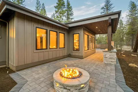 Exterior - 17875 Preservation Loop #422, Bend, OR 97707 photo 13 of 13