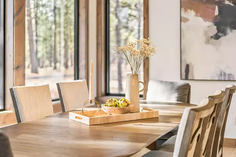 Dining - 17875 Preservation Loop #422, Bend, OR 97707 photo 1 of 2