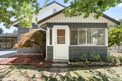 475 S 3rd St, Jacksonville, OR 97530