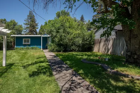 Exterior - 532 NE Quimby Ave, Bend, OR 97701 photo 3 of 11