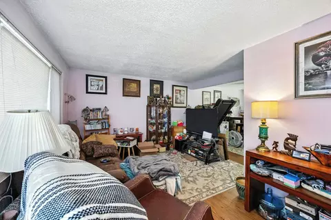 Living - 316 W 3rd St, Phoenix, OR 97535 photo 1 of 2