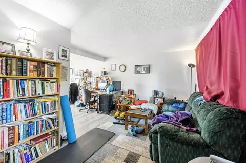 Living - 316 W 3rd St, Phoenix, OR 97535 photo 2 of 2