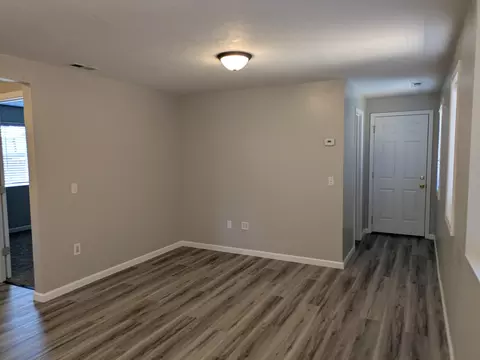 460 Freeman Rd, Central Point, OR 97502 photo 6