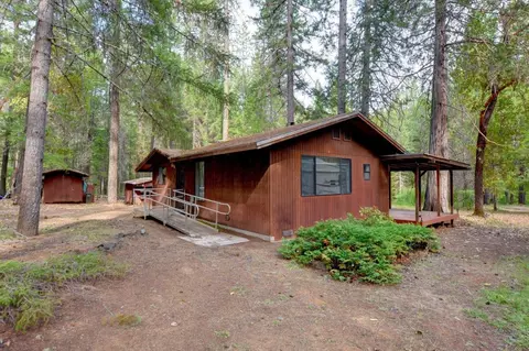4560 Pleasant Creek Rd, Rogue River, OR 97537