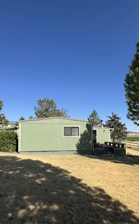 28281 Pickett Rd, Malin, OR 97632 photo 3