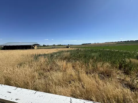 28281 Pickett Rd, Malin, OR 97632 photo 6
