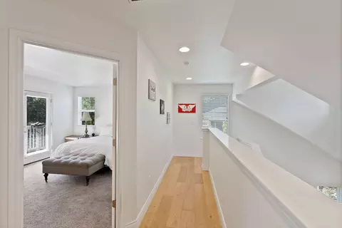 Entry Way - 19493 Blue Lake Loop, Bend, OR 97702 photo 2 of 2