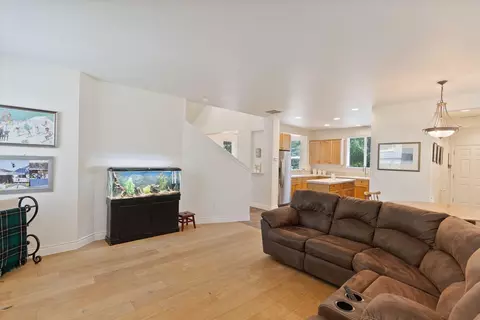 Other - 19493 Blue Lake Loop, Bend, OR 97702 photo 2 of 10