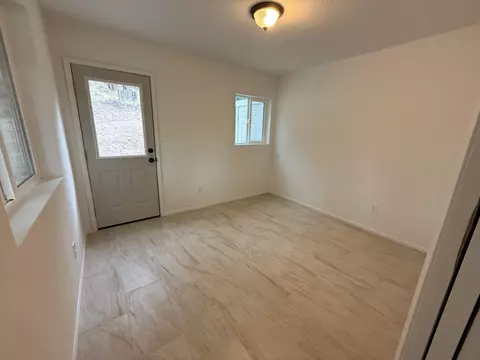 Bedroom - 7238 Teal Dr, Bonanza, OR 97623 photo 1 of 2