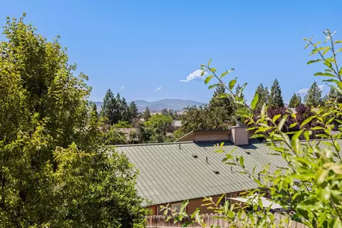 Other - 2003 Kimberly Dr, Klamath Falls, OR 97603 photo 2 of 8