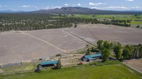 25800 Alfalfa Market Rd, Bend, OR 97701
