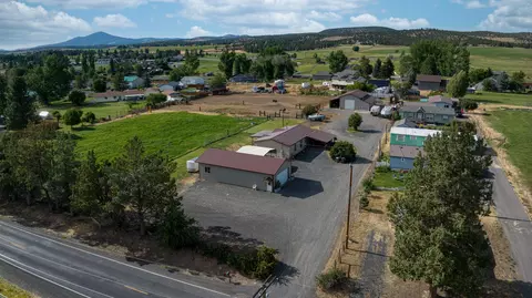 5403 NE Wainwright Rd, Prineville, OR 97754