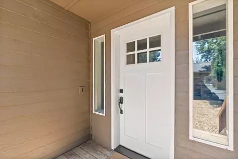20029 Beaver Ln, Bend, OR 97703 photo 5