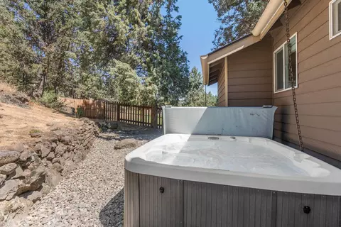 20029 Beaver Ln, Bend, OR 97703 photo 27