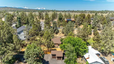 20029 Beaver Ln, Bend, OR 97703 photo 36
