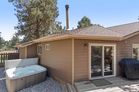 20029 Beaver Ln, Bend, OR 97703 photo 25