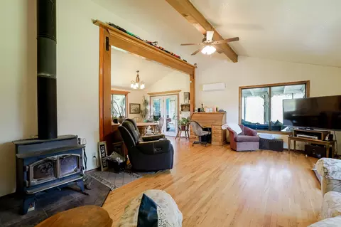 Living - 20640 Kandi Ct, Bend, OR 97701 photo 4 of 4