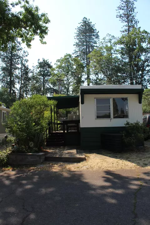 2799 Siskiyou Blvd UNIT 7, Ashland, OR 97520
