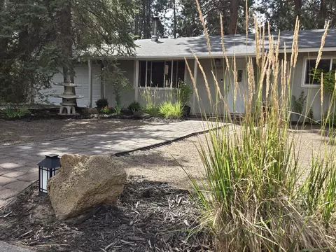 60939 Amethyst St, Bend, OR 97702 photo 23