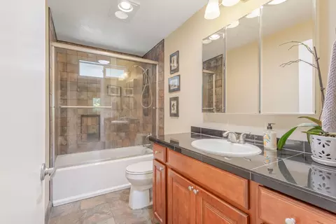 60939 Amethyst St, Bend, OR 97702 photo 17