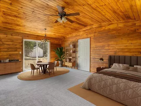 Bedroom - 15675 Twin Dr, La Pine, OR 97739 photo 1 of 6