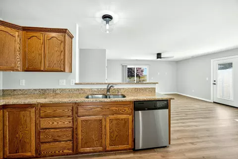 636 Sheffield Dr, Eagle Point, OR 97524 photo 38
