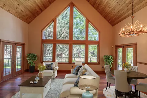 20087 Beaver Ln, Bend, OR 97703 photo 18