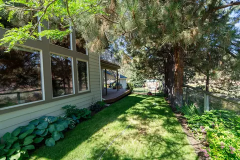 20087 Beaver Ln, Bend, OR 97703 photo 32
