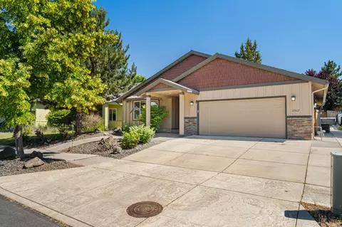 2907 NE Marea Dr, Bend, OR 97701 photo 3