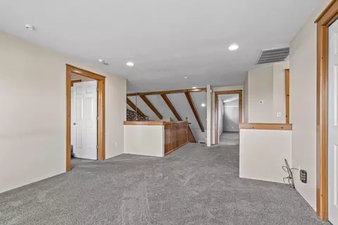 1098 Gate Park Dr, Central Point, OR 97502 photo 13