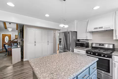 1098 Gate Park Dr, Central Point, OR 97502 photo 10