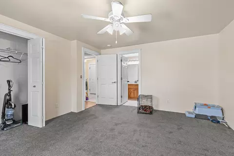 1098 Gate Park Dr, Central Point, OR 97502 photo 27
