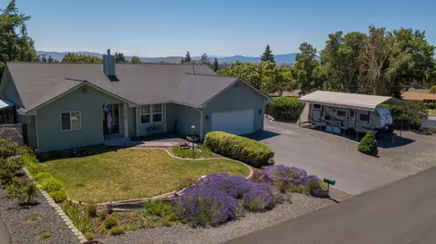 6622 Eberlein Ave, Klamath Falls, OR 97603