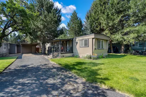 61445 SE 27th St #55, Bend, OR 97702
