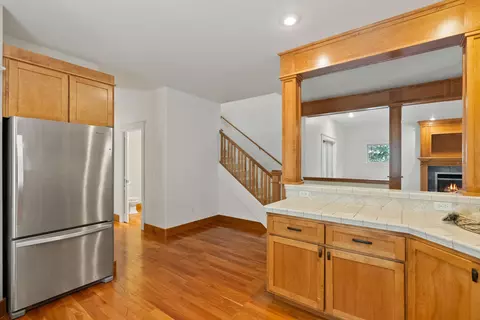 Kitchen - 21376 Oakview Dr, Bend, OR 97701 photo 4 of 4