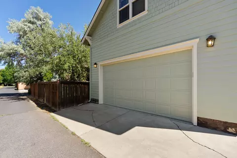 Other - 21376 Oakview Dr, Bend, OR 97701 photo 9 of 9