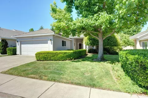 756 Fernwood Dr, Medford, OR 97504