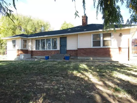 2080 Etna St, Klamath Falls, OR 97603