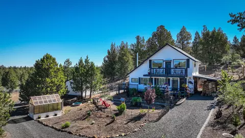 66260 Rebecca Ln, Bend, OR 97703