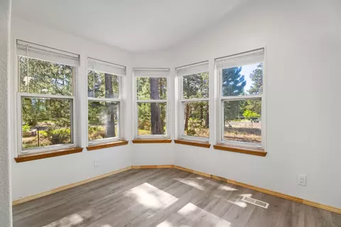 52550 Day Rd, La Pine, OR 97739 photo 14