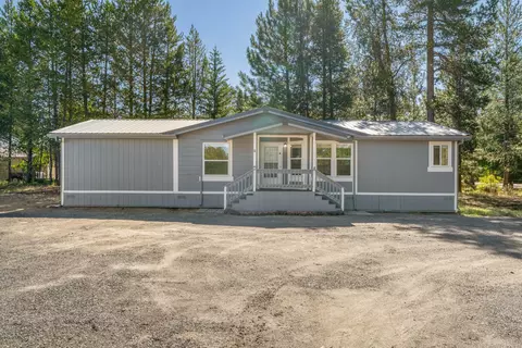 52550 Day Rd, La Pine, OR 97739 photo 2