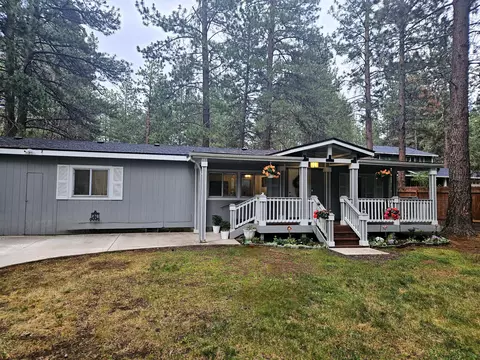 19260 Shoshone Rd, Bend, OR 97702 photo 2