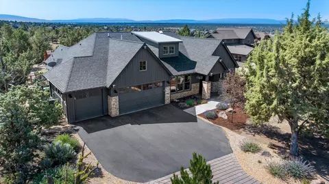 15699 SW Brasada Ranch Rd, Powell Butte, OR 97753