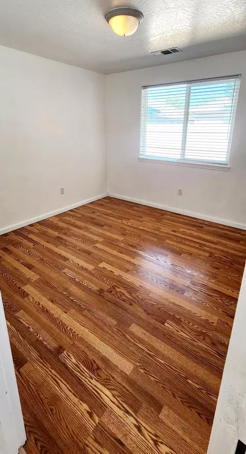 Bedroom - 29 Devonwood Ct, Eagle Point, OR 97524 photo 1 of 2