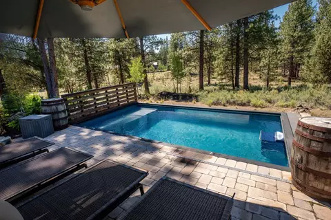 Exterior - 18780 Macalpine Loop, Bend, OR 97702 photo 3 of 11