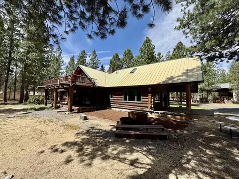 Exterior - 15188 Pyrola St, La Pine, OR 97739 photo 8 of 12