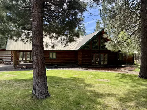 Exterior - 15188 Pyrola St, La Pine, OR 97739 photo 3 of 12