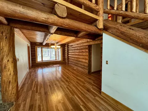 Living - 15188 Pyrola St, La Pine, OR 97739 photo 5 of 5