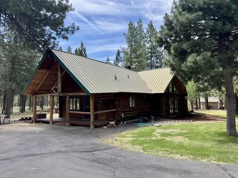 Exterior - 15188 Pyrola St, La Pine, OR 97739 photo 4 of 12